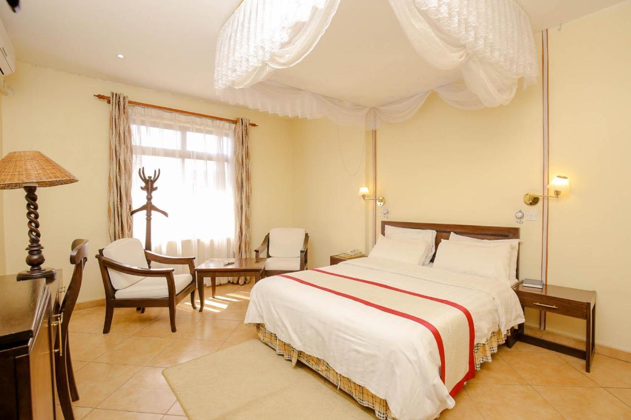 ארושה New Safari Hotel מראה חיצוני תמונה